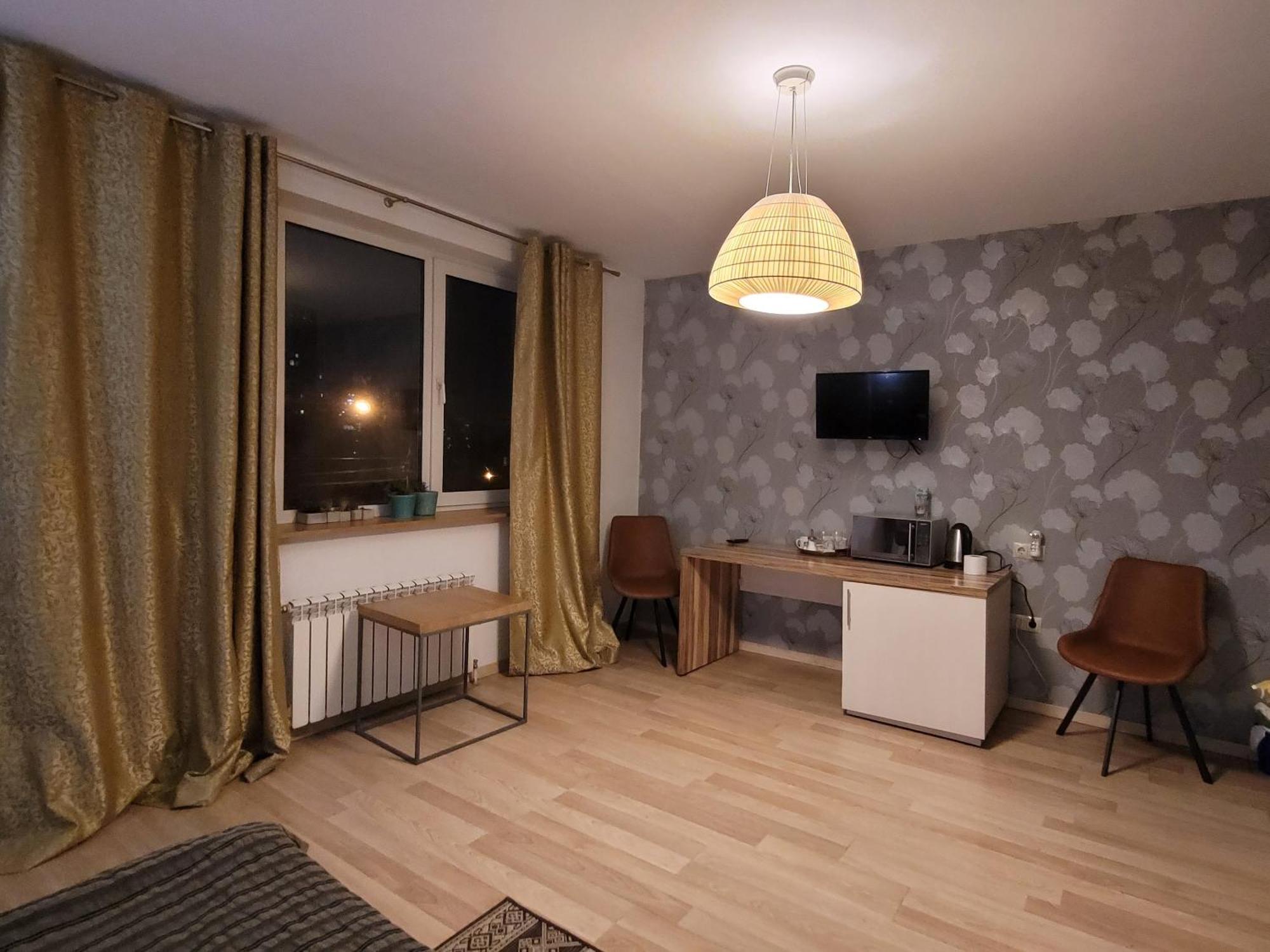 קייב Mini Hotel On Demiivska מראה חיצוני תמונה
