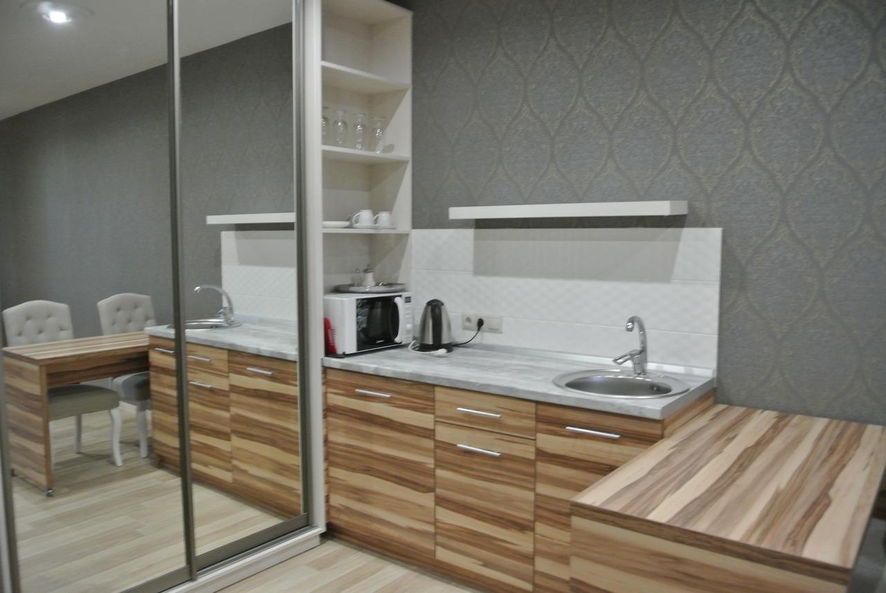 קייב Mini Hotel On Demiivska מראה חיצוני תמונה